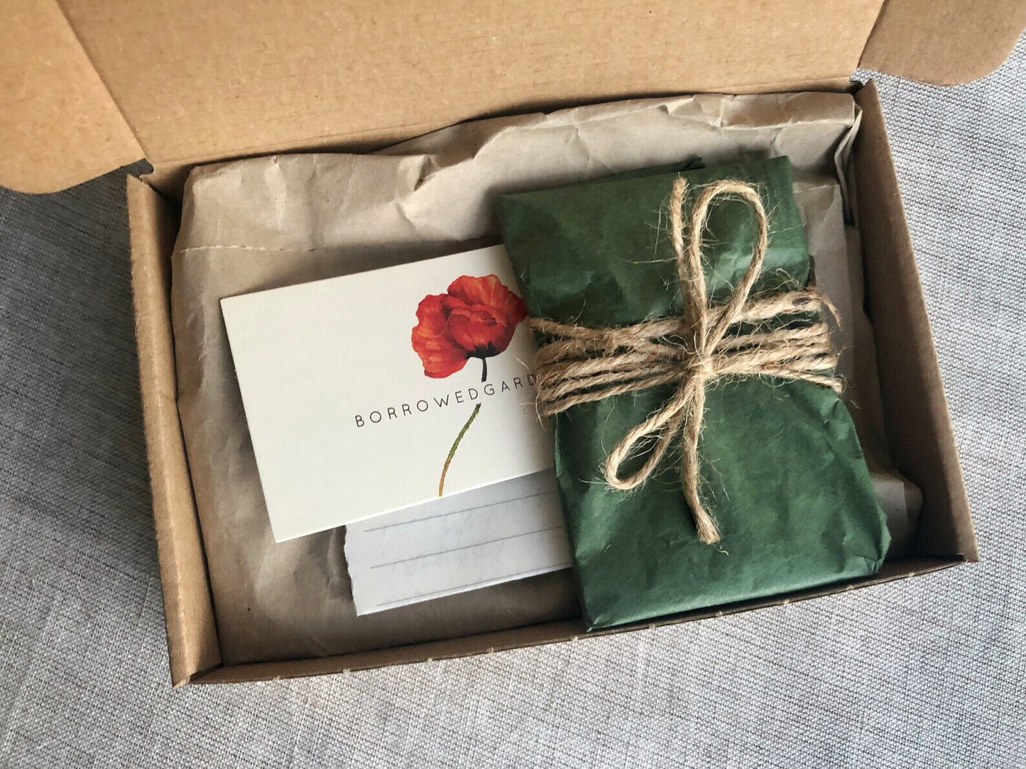 Necklace with delicate Cleavers flowers (Snärjmåra)