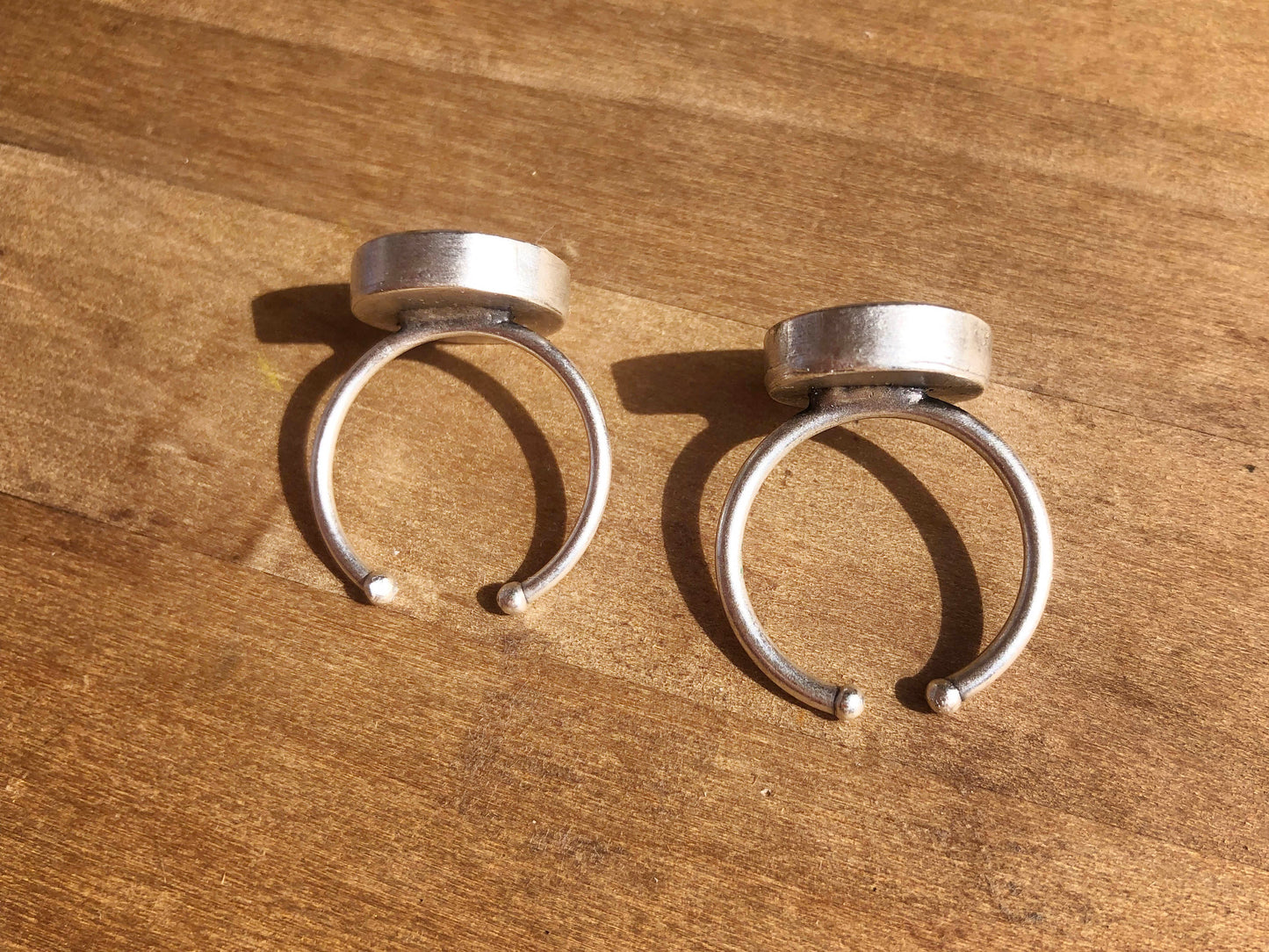 Pastel Blue Ring with real Queen Anne's Lace (Hundkäx)