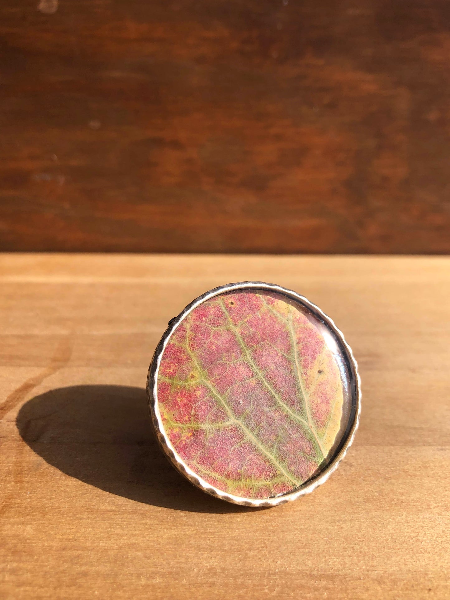 Statementring with real Aspen leaf