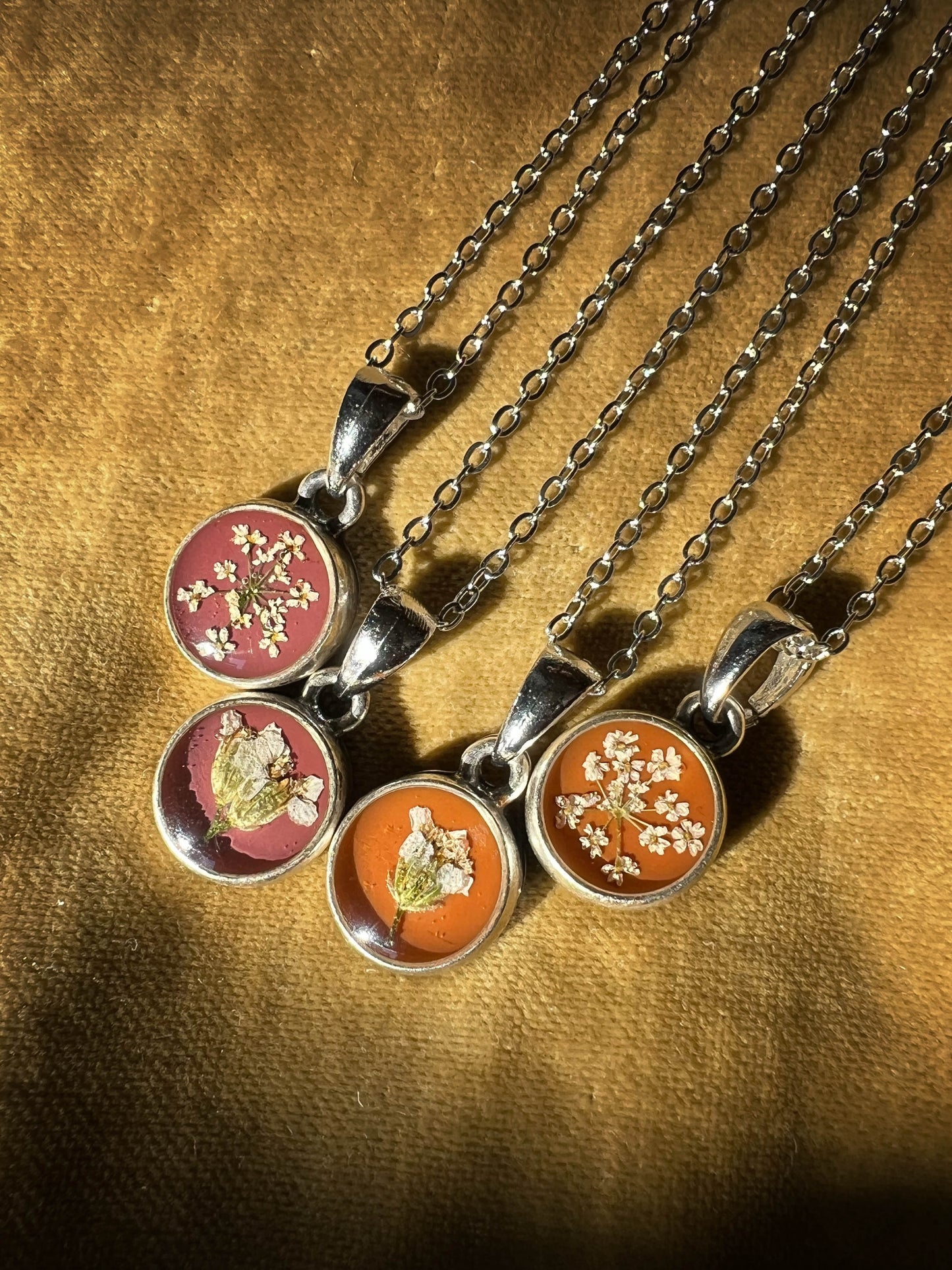 Warm Meadow Bloom Necklace