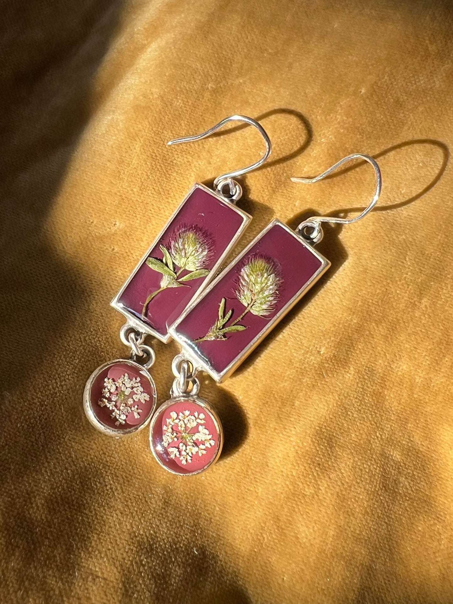 Framed Clover Earrings