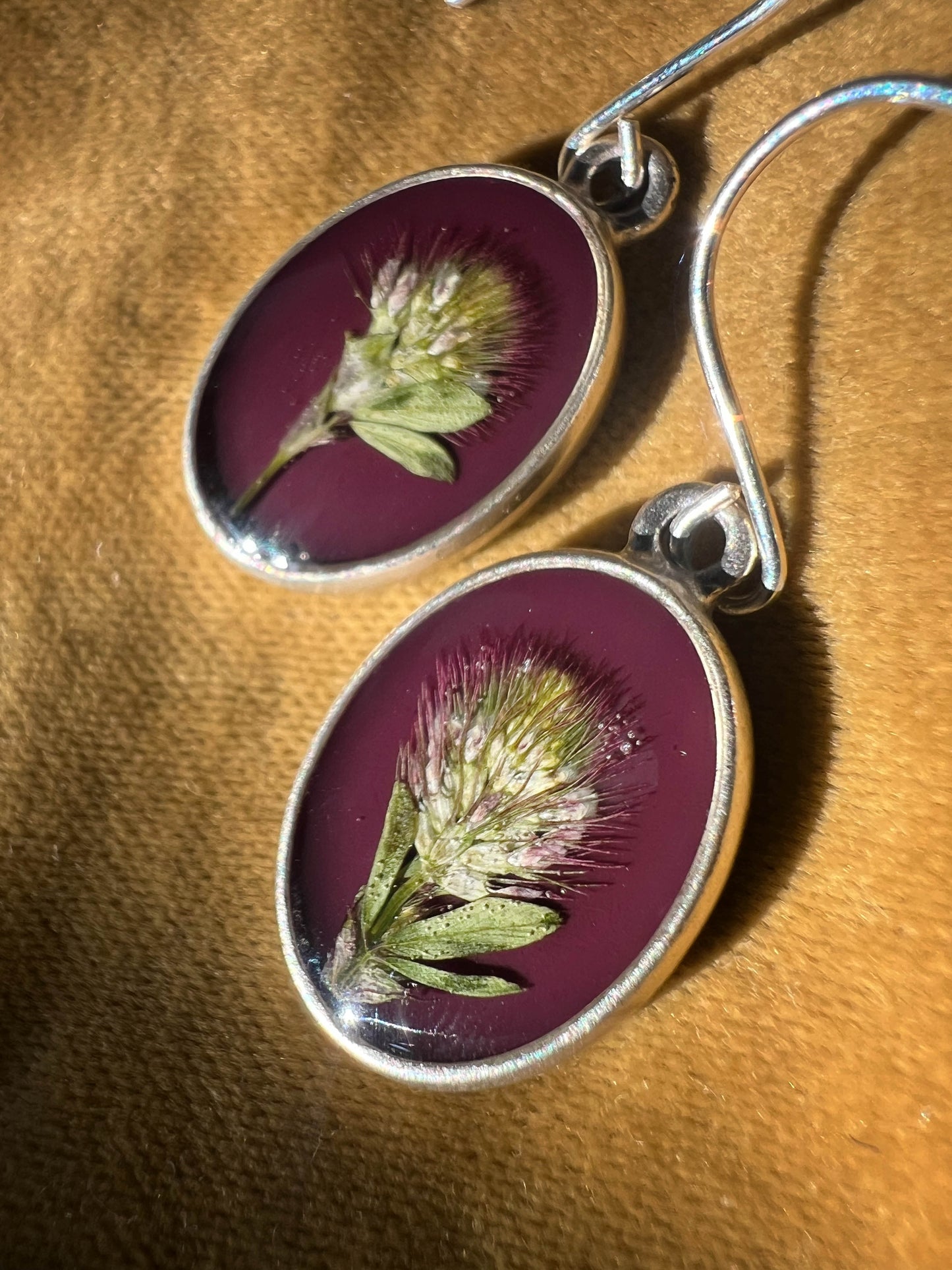 Soft Clover Bloom Earrings