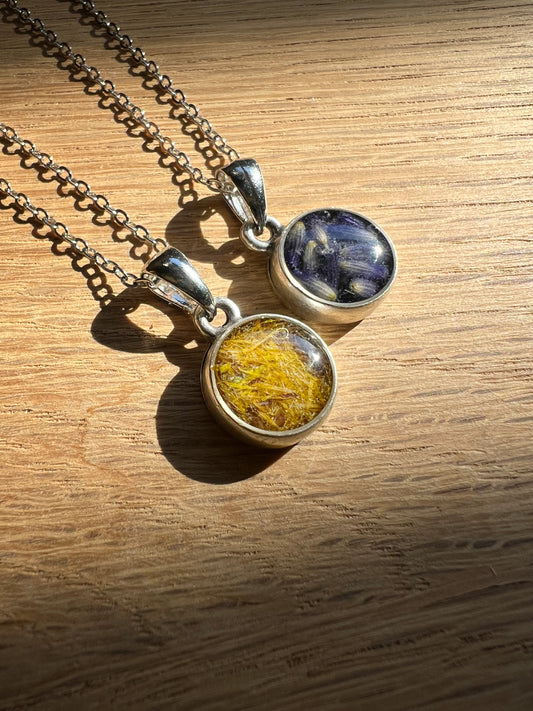 Lavender & coltsfoot necklace