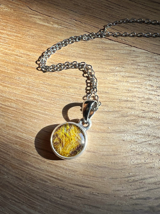 Lavender & coltsfoot necklace